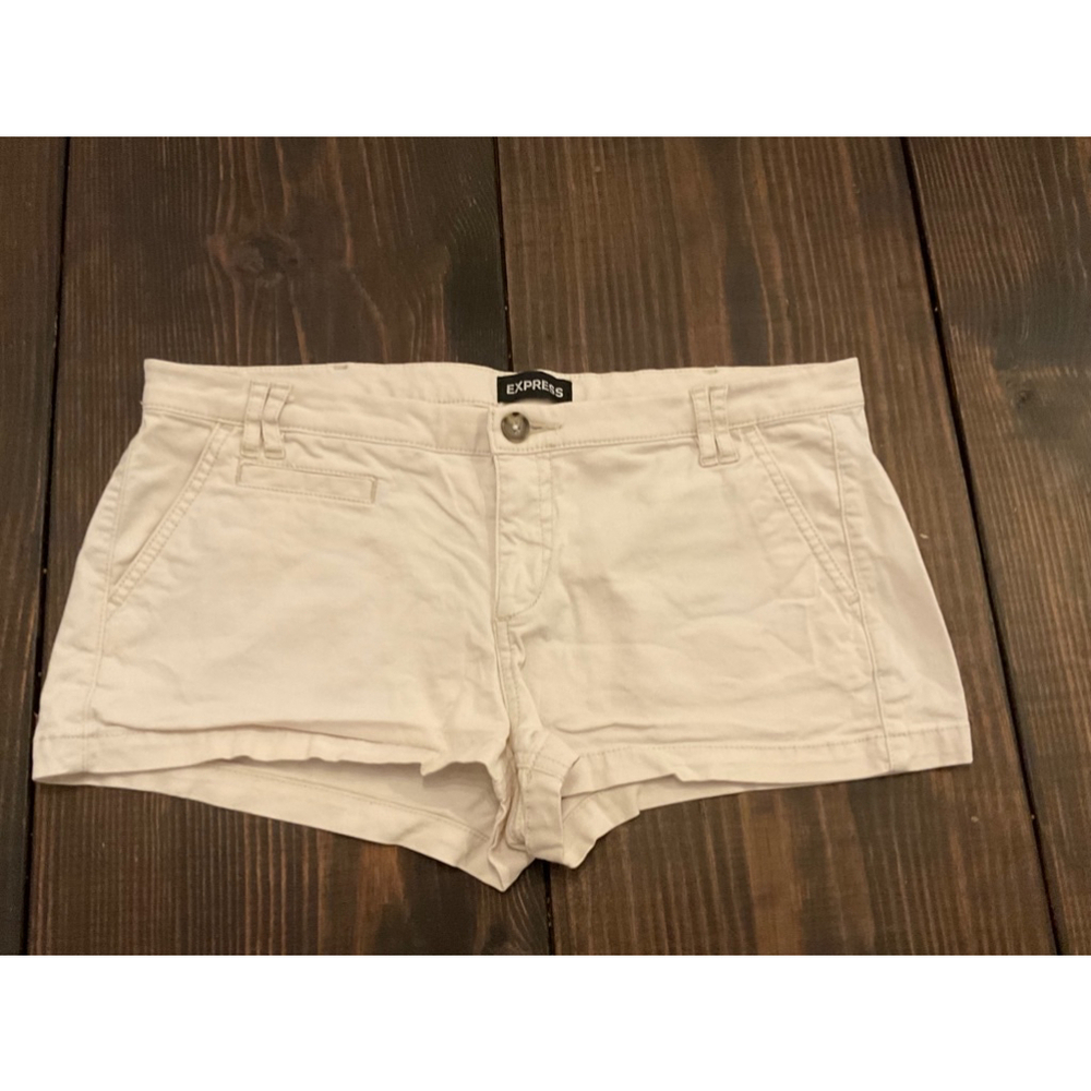 Women's Express tan Shorts Size 10